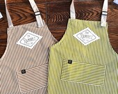 Mr and Mrs aprons personalised with names and date, in nostalgic style graphics and high quality striped cotton! Ideal gift for couples.