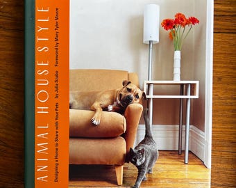 Al estilo de Animal House Julia Szabo Delantera Mary Tyler Moore