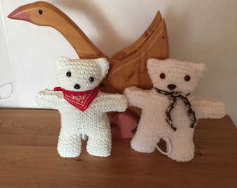 Teddy bears with music boxes