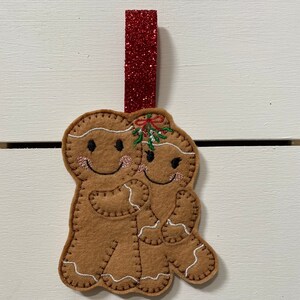 Mistletoe Couple Gingers, Gingerbread Felt Ornaments/Christmas/Boy/Girl/Gift Tag