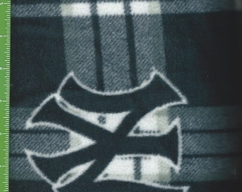 Fleece,Yankees Baseball NFL ,New York 60" wide Listed @ 1/2  yard