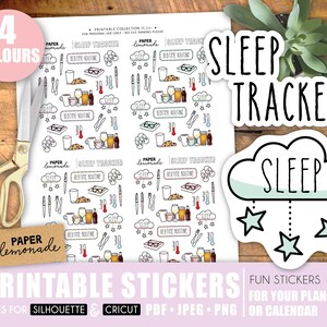 Peut inclure: Autocollants imprimables pour un suivi du sommeil. Les autocollants représentent un nuage avec le mot "sommeil" et des étoiles. Les autocollants sont en noir, blanc et bleu clair. Le texte "Sleep Tracker" est en noir et blanc.