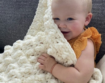 Baby Lovey Blanket Pattern - Easy Chunky Baby Blanket Lovey - Uses One Skein of Bernat Baby Blanket Yarn