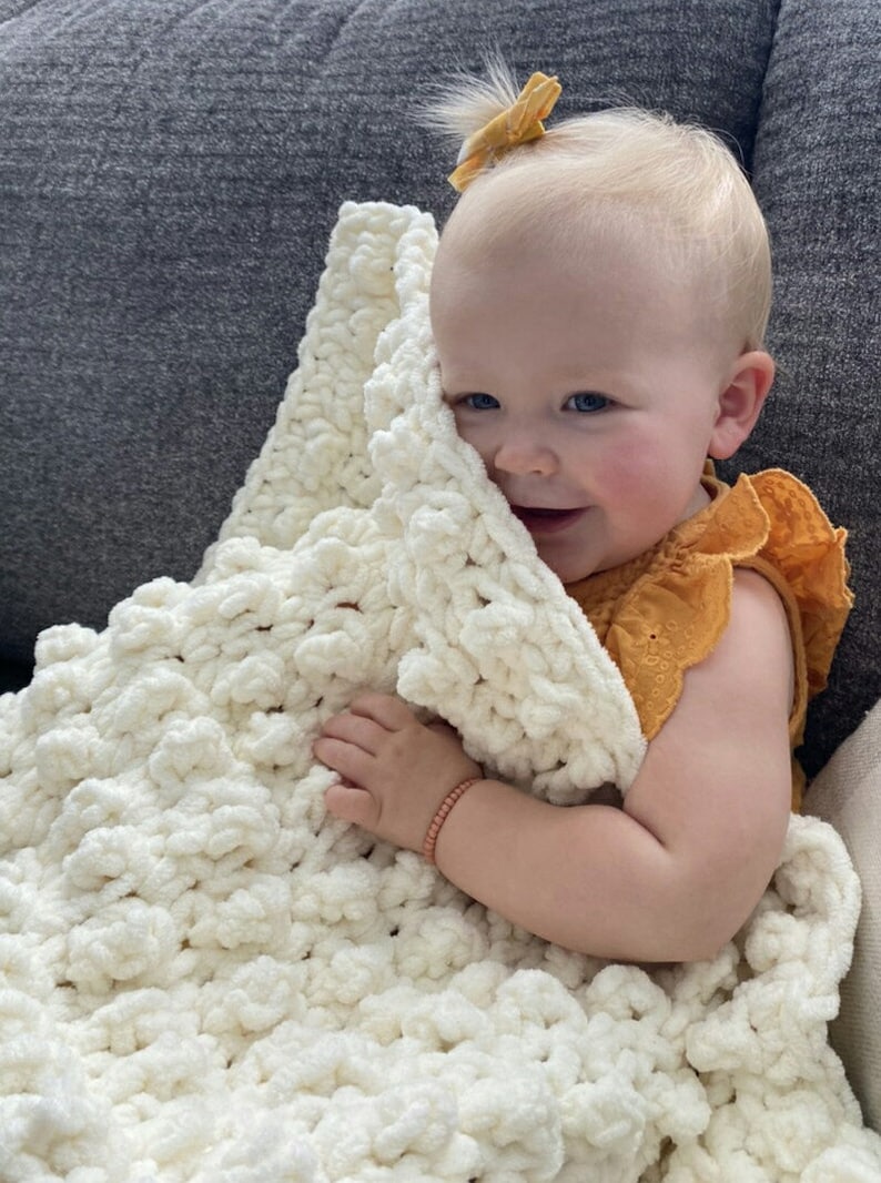 Baby Lovey Blanket Pattern Easy Chunky Baby Blanket Lovey Uses One Skein of Bernat Baby Blanket Yarn image 1
