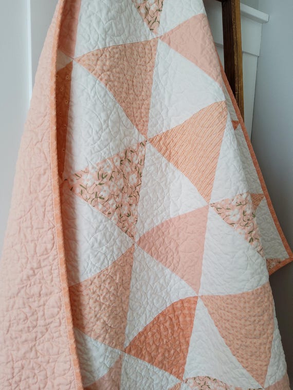 Couette Patchwork Bébé Triangle Rose Et Bleu - 33" X 44" (84x112 Cm) Fait Main | Lavable Machine