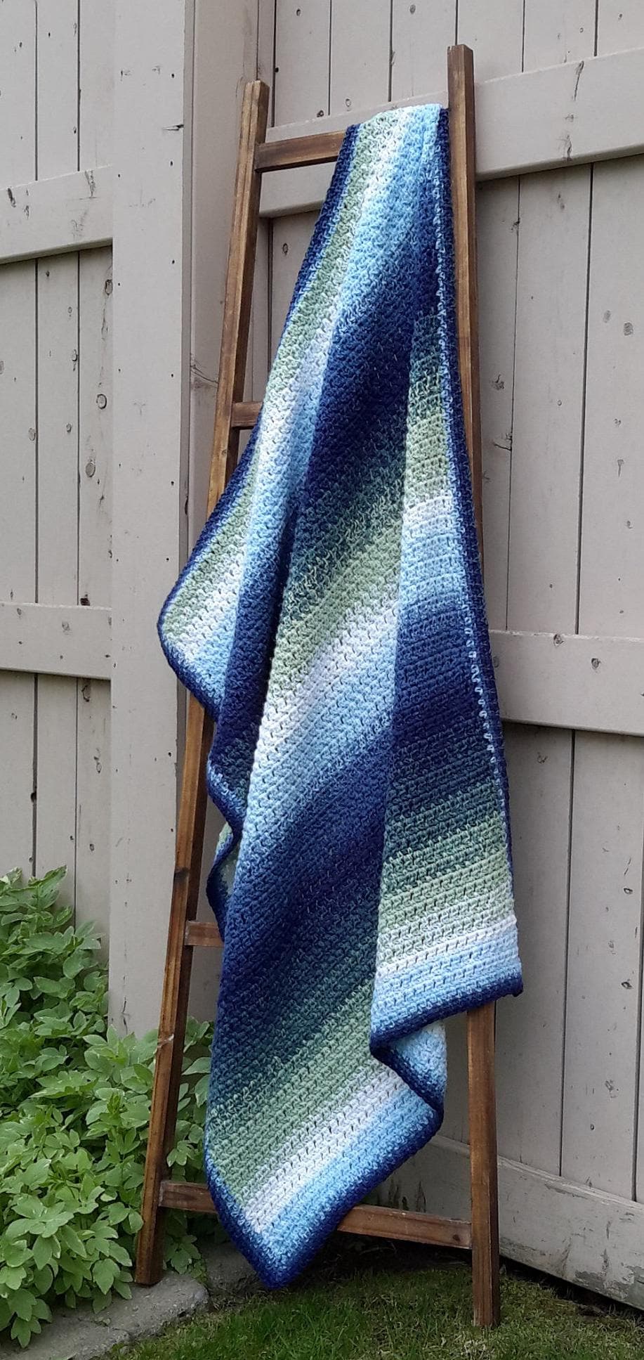 30 Mandala Blanket Crochet Patterns for Round, Square, and Star-Inspired Throws 28 Striped Crochet Baby Blanket with Mandala Yarn Pattern