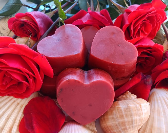 Coconut Milk, Rose Petal, Mint and Kaolin Clay