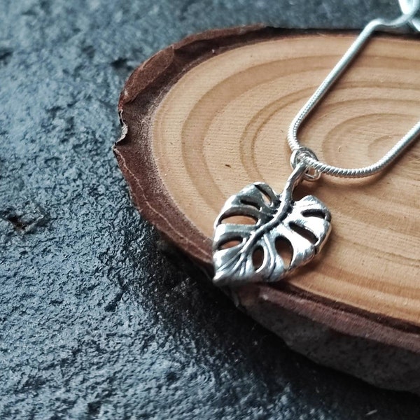 Silver Cheese Plant Monstera Necklace