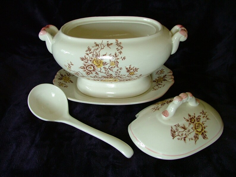 Large Soup Tureen, Dish With Lid, Underplate and Ladle, Yellow Roses