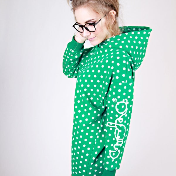 MEKO® "Biggy" Hoodiekleid Damen Kellygreen Punkte Oversize Print langarm Kapuzenpullover Hoodie Polkadots, handgefertigt