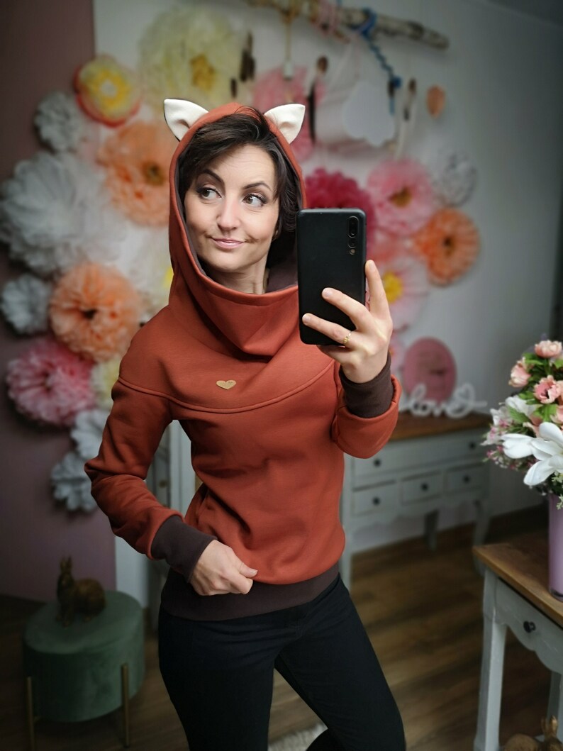 MEKO® Florohra Fuchs Hoodie Damen, Hoodie mit Ohren, Kapuzenpullover in Rust und Braun, Hoodies von meko Store, handgefertigt Bild 1