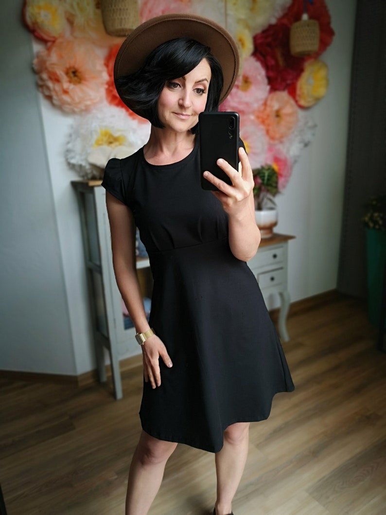 MEKO® OPearl Kleid Damen, kurzes Kleid in Schwarz, Kleider von meko Store, handgefertigt Bild 2
