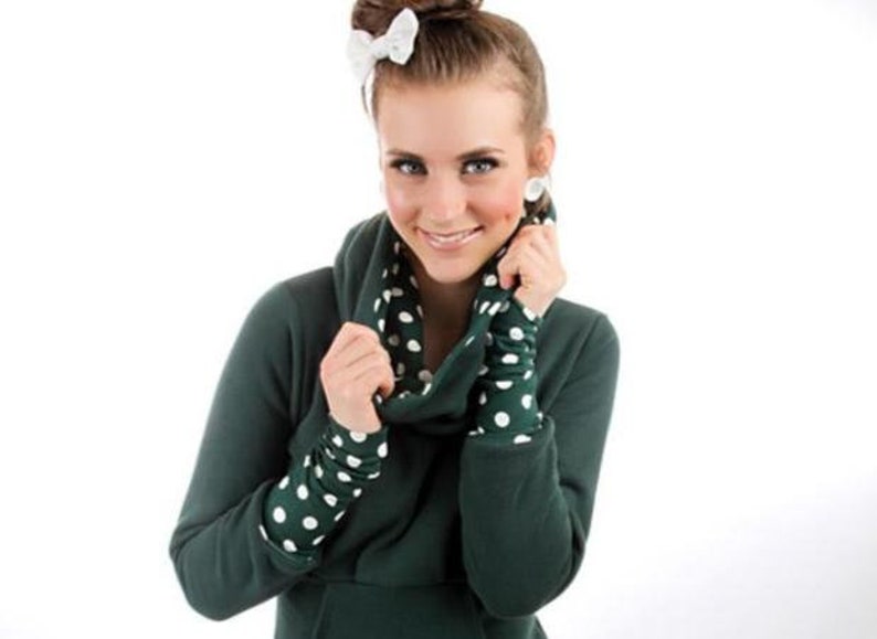 L MEKO Leny Dress Green Ladies Long Sleeve Dots Highneck Hooded Dress S Gr
