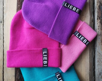 MEKO® Mütze Damen, Statement Beanie "Liebe", Farbwahl Violett, Fuchsia, Rosa, Aqua, Damen Mütze von meko Store