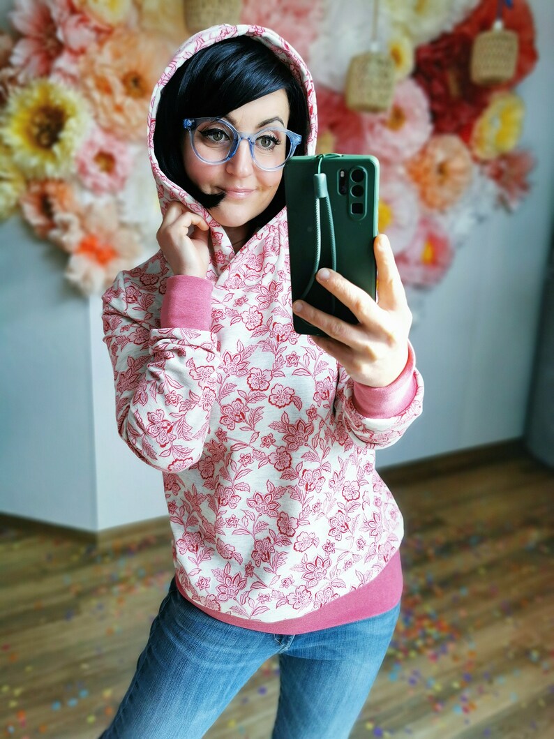 MEKO® Souly Hoodie Damen, Altweiß Melange mit pinkem Allover Blumen-Print, Kapuzenpullover von meko Store, handgefertigt image 9