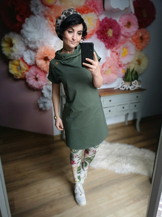 Robe MEKO Genyal femme robe a capuche a manches courtes en kaki robe chemise courte pour l ete robes de meko Store faite a la main Etsy France