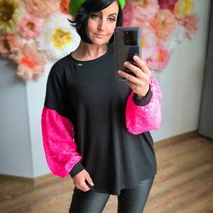 MEKO® Bee Pullover Damen, Oversize Strickpullover mit sheer trough Puffärmeln, Schwarz und Neon Pink, langarm Pullover von meko Store Bild 8