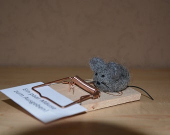 Money gift mousetrap