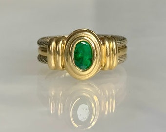 Anillo vintage de esmeralda con bisel: banda trenzada de oro de 14 k de dos tonos