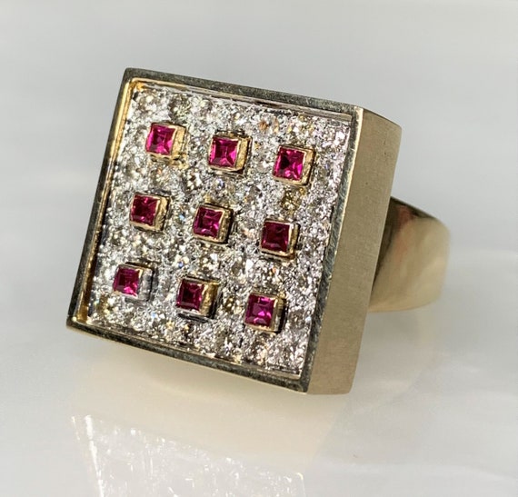 Handmade Vintage 18k Gold Ruby Ring: Diamond Pave… - image 1