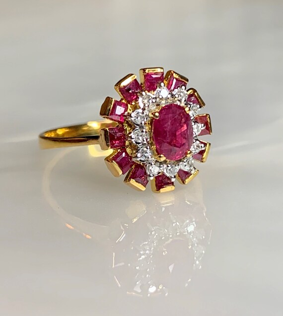 Vintage 18k Gold Ruby Diamond Ring: Art Deco Enga… - image 2