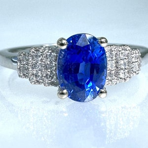 Oval Sapphire Diamond Ring: 14k White Gold, US 6 3/4