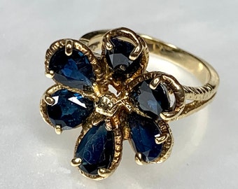 Sapphire Ring For Women, Pear Shaped Sapphire Ring, Sapphire Flower Ring, Vintage Sapphire Ring, Sapphire Petal Ring, Blue Cocktail Ring,