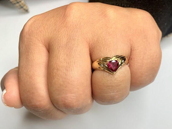 Vintage 14k Yellow Gold Ruby Ring with Diamond Ac… - image 5