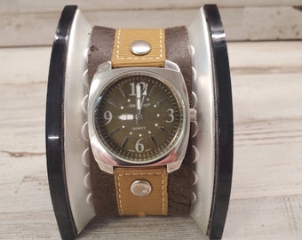 Joe Boxer Unisex Vintage Retro-Armbanduhr. Sieht neu aus.