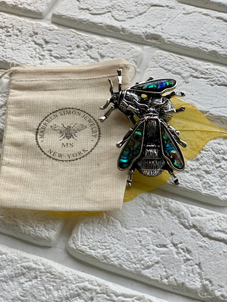 Unisex Opel Bee Brooch Pin