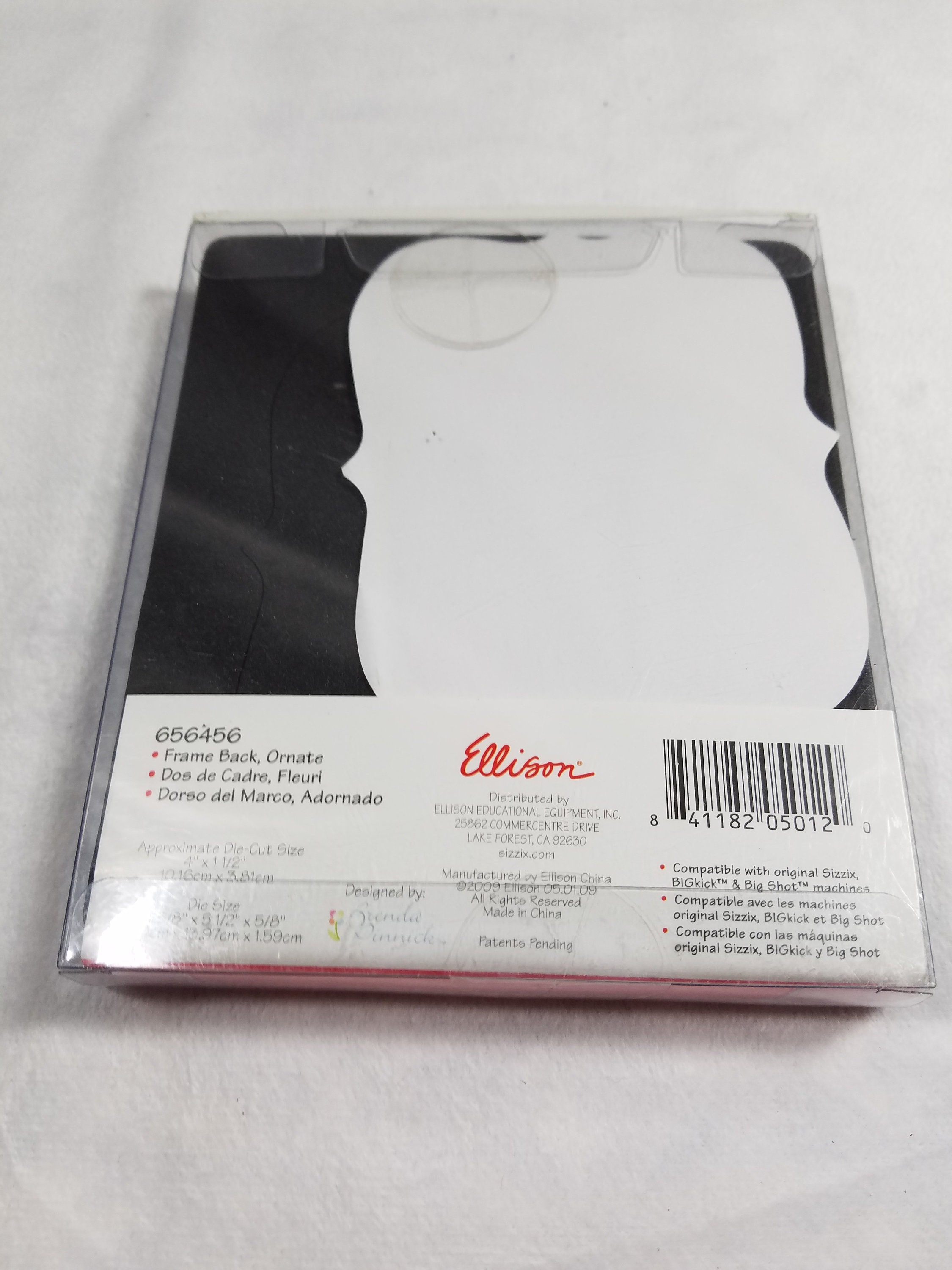 Studioデニッシュ Brother PP1 Skitch Single-Needle Embroidery Machine and 6
