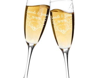 Custom Engraved Champagne Flutes with Leaves Berries and Hearts Garland Design - Gift Boxing Available!