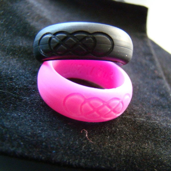 Custom Silicone Wedding Ring Set - Infinity Symbol Silicone Wedding Rings - Engraved Silicone Rings Infinity Symbol Set of 2 Crossfit Bands