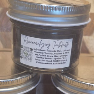 Organic Remineralizing & Whitening Toothpaste; Cinnamon