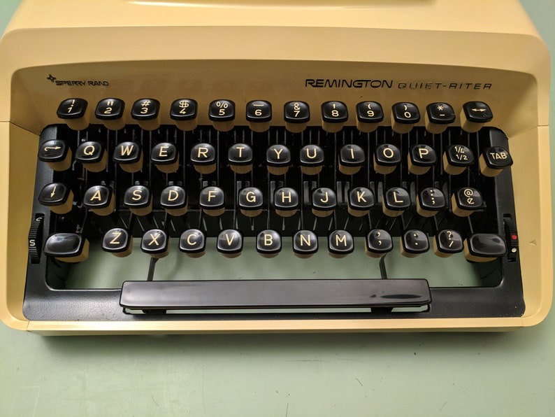 Sperry Rand Remington Quiet Riter Manual Typewriter Etsy