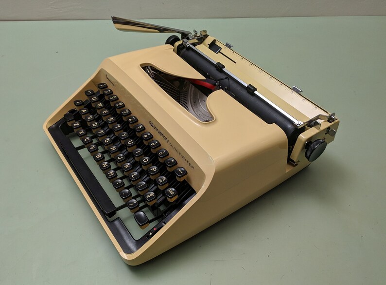 Sperry Rand Remington Quiet Riter Manual Typewriter Etsy