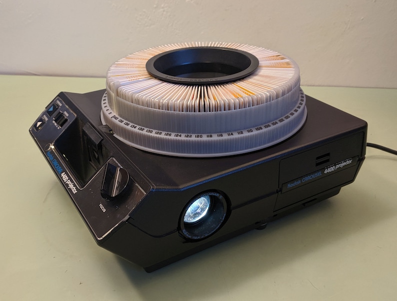 Kodak 4400 Carousel Slide Projector Etsy