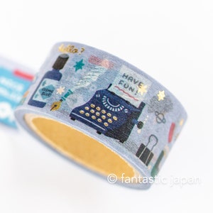 Masking Tape -My Desk- by eric