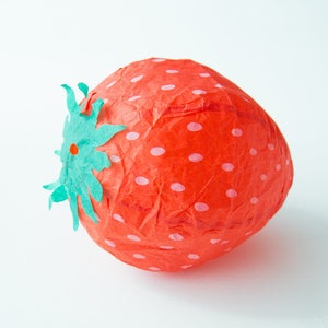 Japanese Paper Balloon -Strawberry-