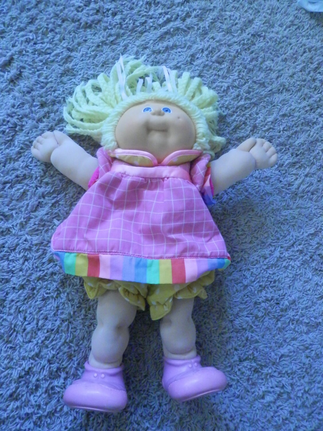 Cabbage Patch Toy 1982 Blond Haired Cabbage Patch Doll Blue Eyes With