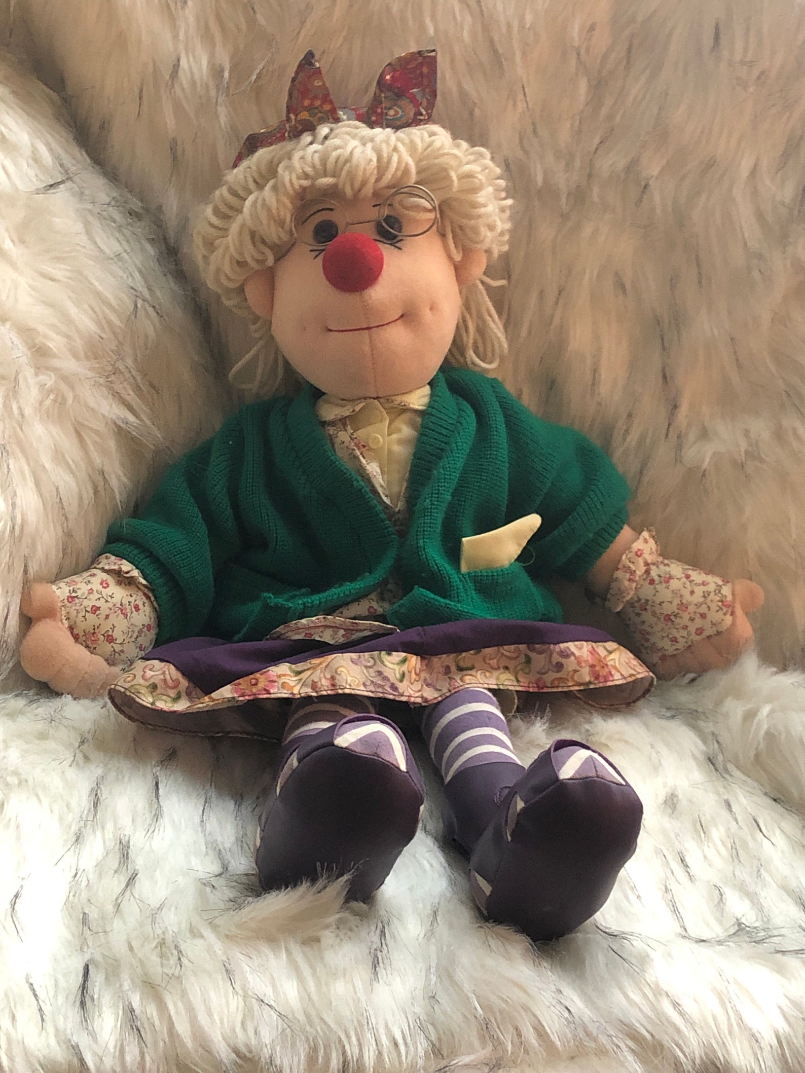 Big Comfy Couch Granny Garbanzo 1997 Vintage Plush 23 Inch Molly
