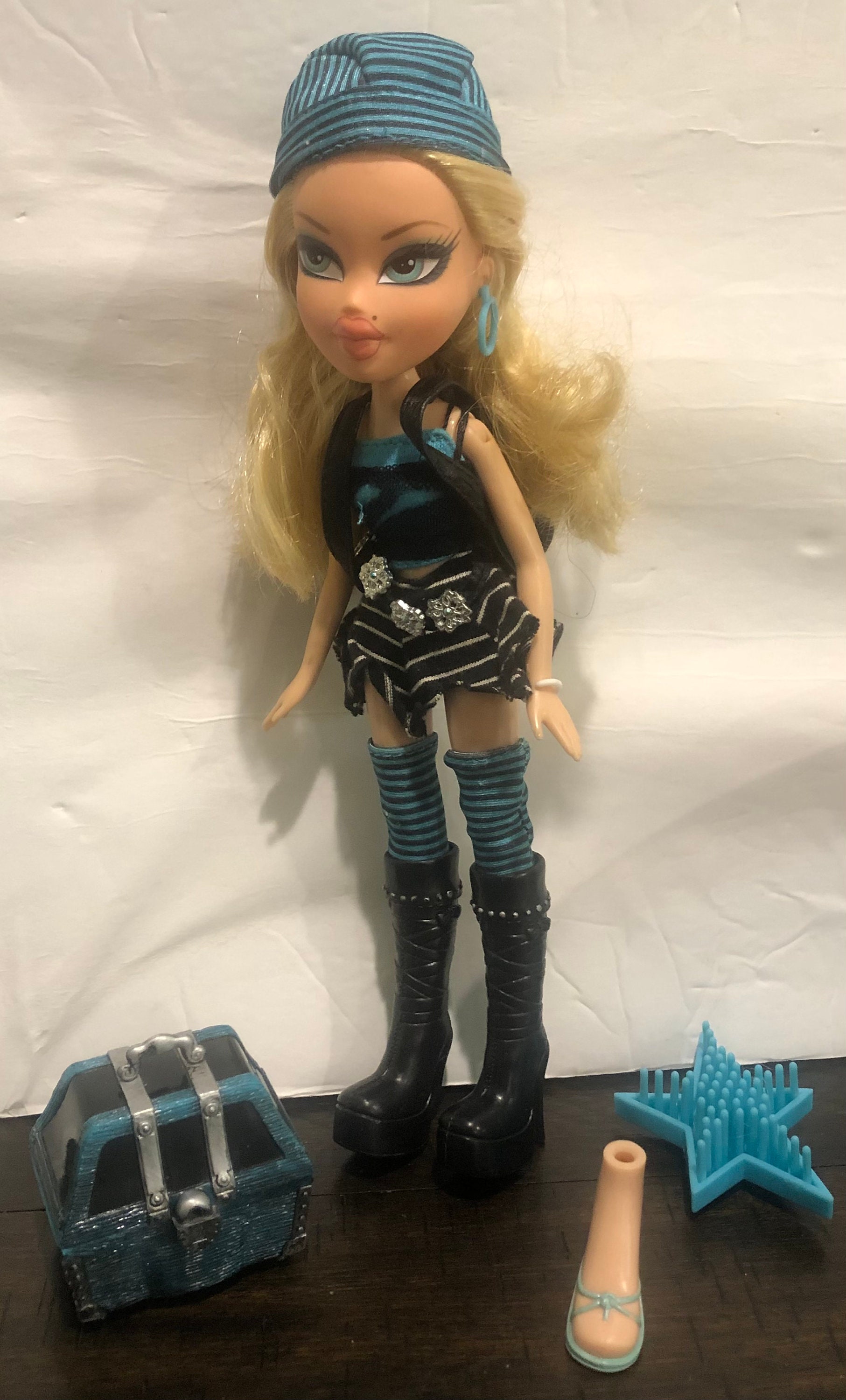 BRATZ DOLL - Cloe - I Candy $20.00 - PicClick AU