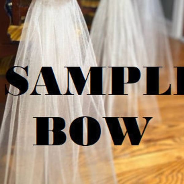 Sample bow for Flowers By Sheila : Rhinestone or Pearl Accent Tulle Bows