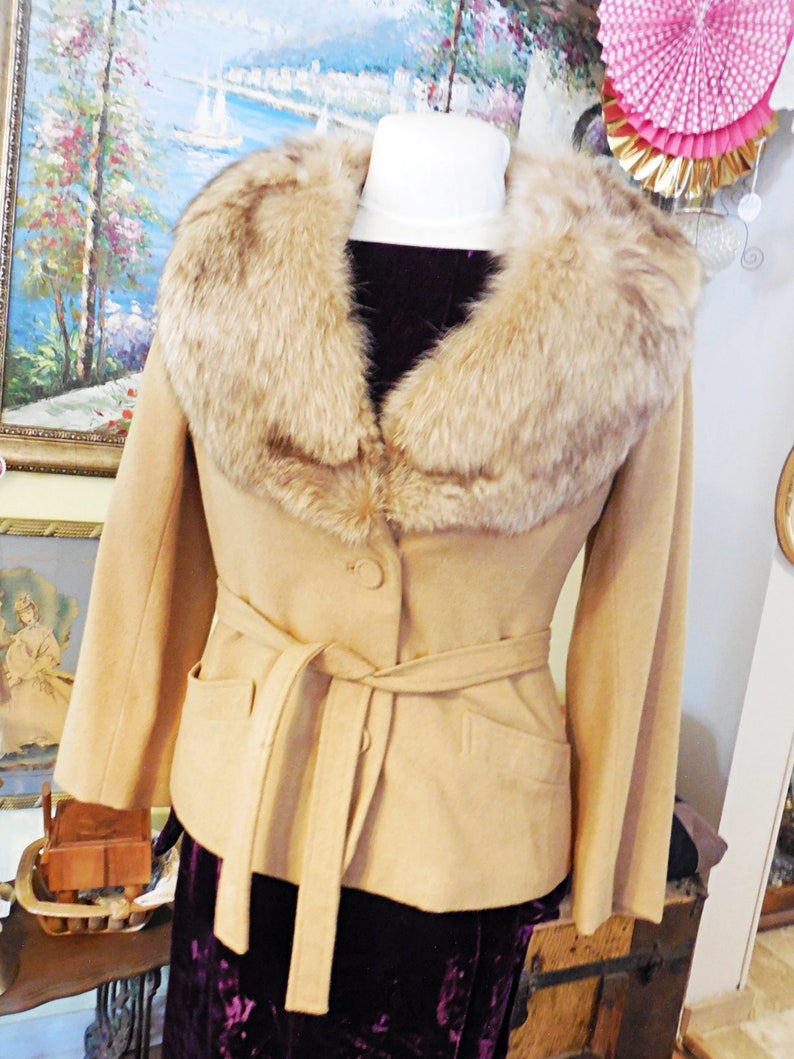 Vintage Camel Fur Collar Coat Jacket Tie Waist Fitted Satin Lining Women/'s Leamond Dean Designs Coat