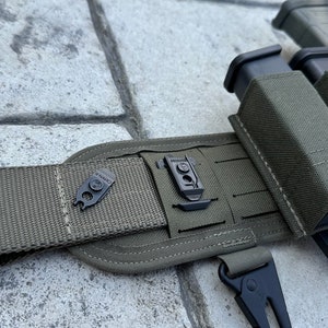 Multitasker Nano MOLLE Saddle