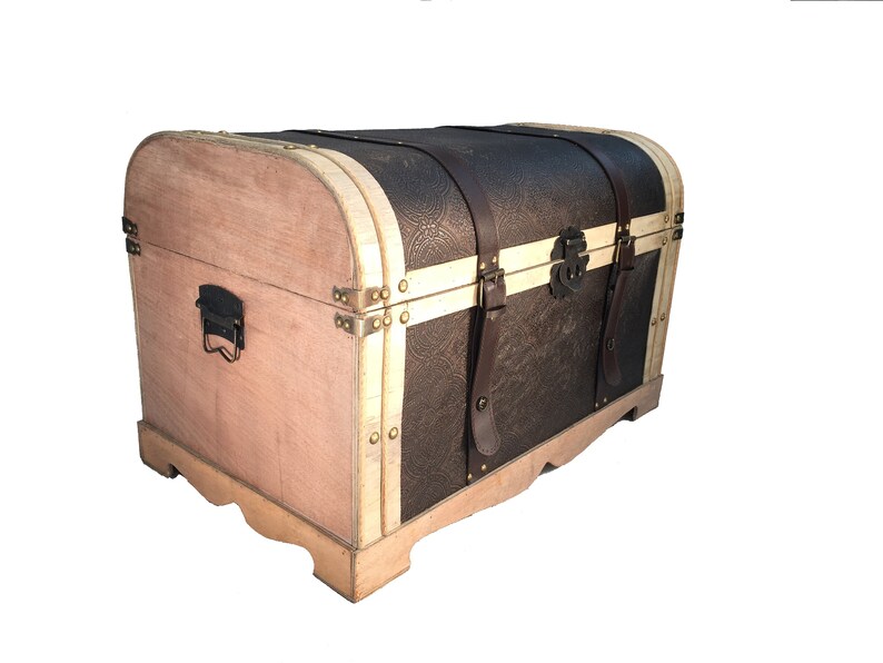 Round Top Victorian Steamer Trunk Wood Storage Wooden Treasure Etsy