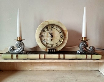 Set of 2 night lamps in marble, onyx, brass and opaline and art deco table clock 1930