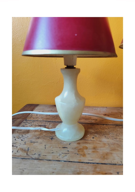 Ancien pied de lampe en pierre marbrée beige - petite lampe albâtre - lampe à poser vintage -lampe chevet beige - lampe de salon art déco