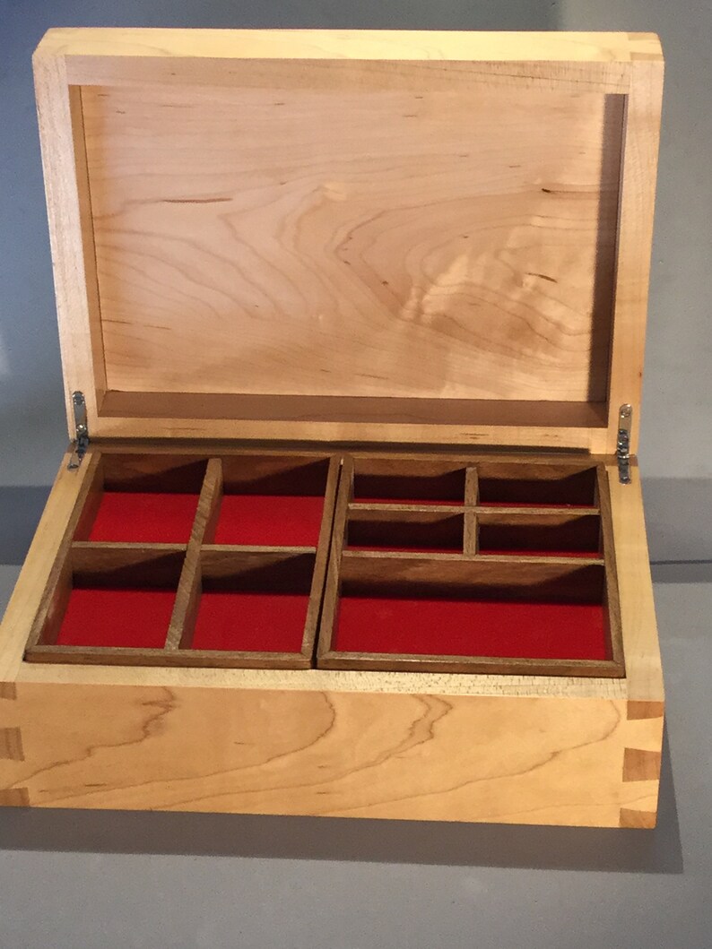 medium sized wooden boxes