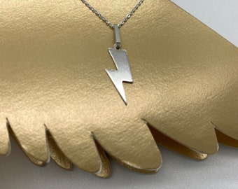 Collar de rayos; Plata esterlina